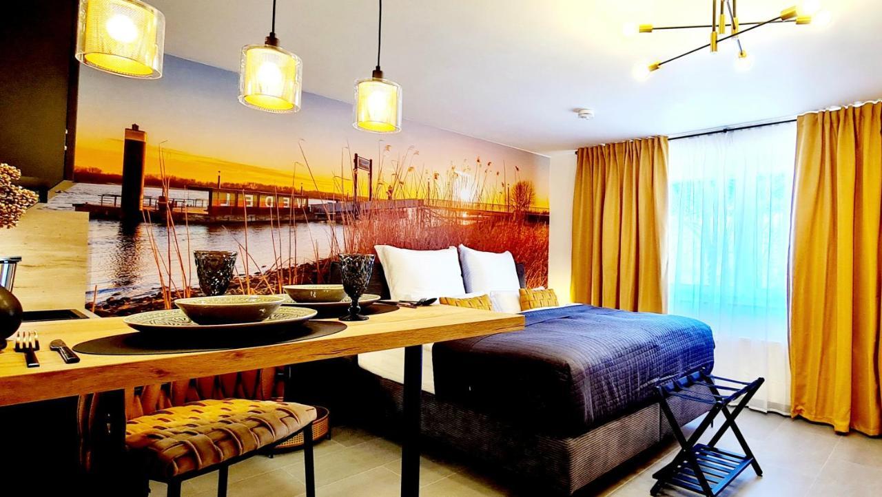 Elbquartier | Ferienwohnung In Wedel Bagian luar foto